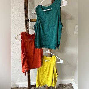 Lululemon crop tank bundle